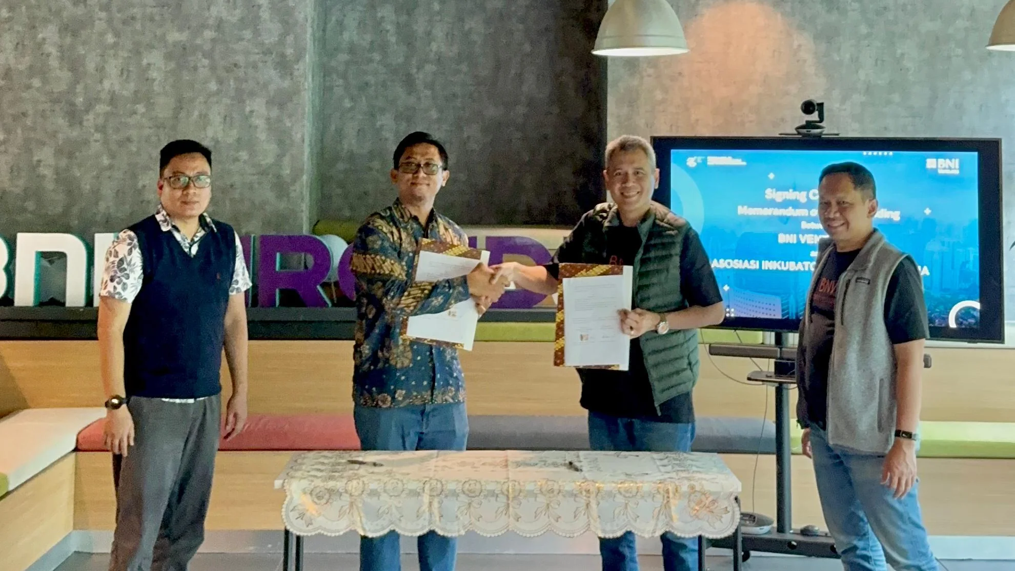 Foto artikel Asosiasi Inkubator Bisnis Indonesia (AIBI) dan BNI Ventures Tandatangani MoU untuk Pengembangan Ekosistem Startup di Indonesia